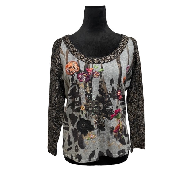 Alberto Makali Tops - Alberto Makali Women's L Top Grey Leopard Sequin Floral Art to Wear‎ EUC